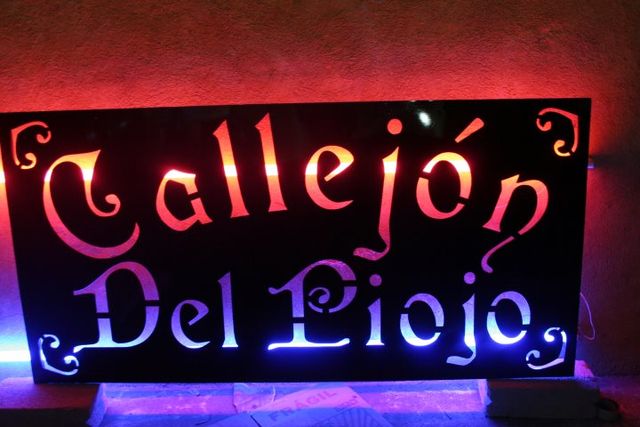 Sin Nombre